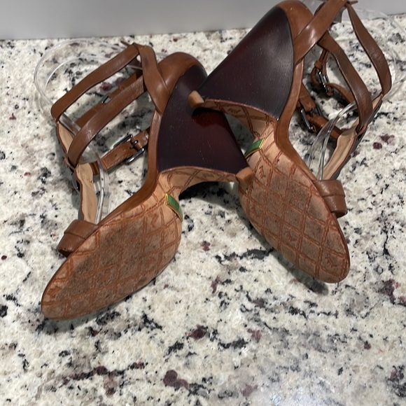 L.A.M.B. By Gwen Stefani Brown Strappy Leather Wedge Heel Sandals - Picture 5 of 10